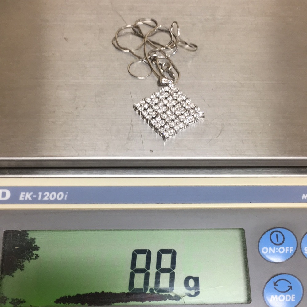 18k  diamond round necklace - Picture 5 of 6